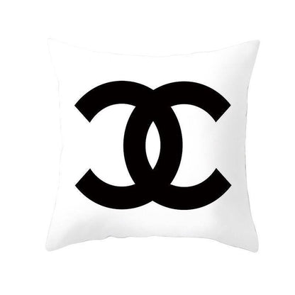 Brand 
High quality 
Pillow cover 
Velvet 100%
Size 50*50
50 dhs🪙🌨️

Zain99
♥️♥️♥️