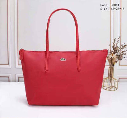 Lacoste
50 dhs🇦🇪🇦🇪

Zain219
♥️♥️♥️