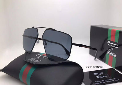 Sunglasses
70 dhs❣️

Zain126
♥️♥️♥️