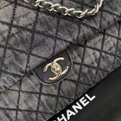 CHANEL 
COPY ONE 
210 dhs✅

Zain295
♥️♥️♥️
