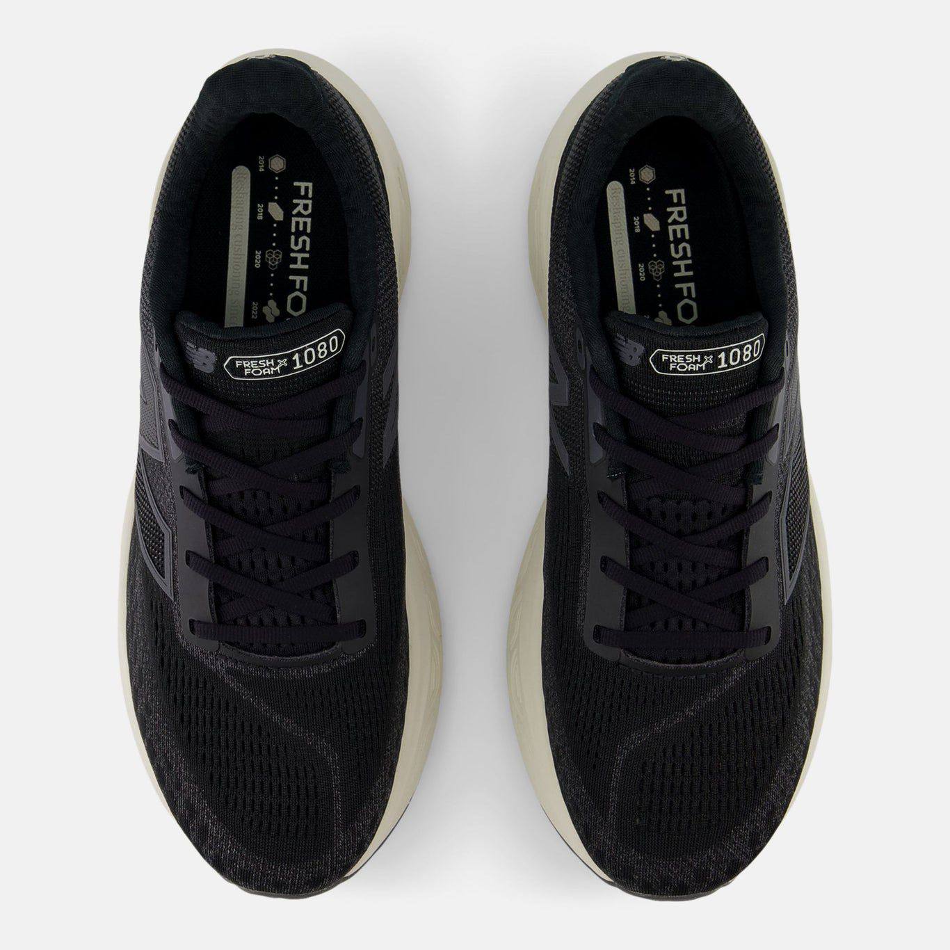 New Balance Fresh Foam X 1080 v14 ‘Black/White’🤍⬛️
36-45 AVAILABLE 🤩
210 dhs🗽

Zain242
♥️♥️♥️