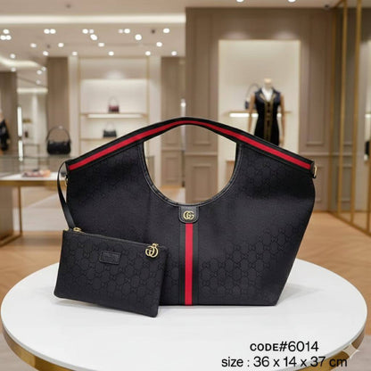 GUCCI ɢɪɢʟɪᴏ ᴛᴏᴛᴇʙᴀɢ
GG ɢʀᴇᴇɴ ᴀɴᴅ ʀᴇᴅ ᴡᴇʙ ᴛʀɪᴍ
ᴄᴀɴᴠᴀs ᴀɴᴅ ʟᴇᴀᴛʜᴇʀ ᴍᴀᴛᴇʀɪᴀʟ
ɢᴏʟᴅ ʜᴀʀᴅᴡᴀʀᴇ
sɪᴢᴇ : 36 cm

80 dhs✅

Zain31
♥️♥️♥️