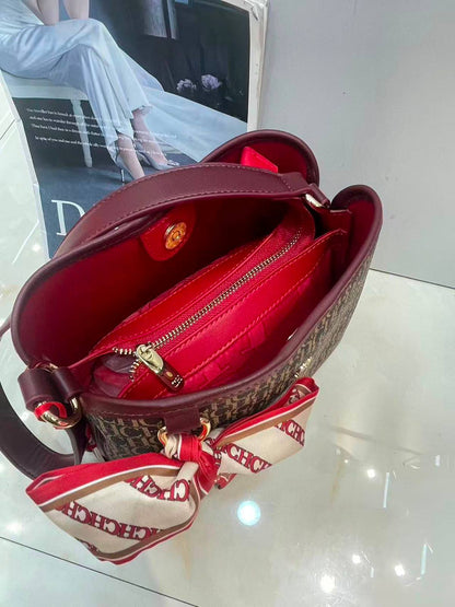 CH 
120 dhs🇦🇪🇦🇪
size 27 cm 

Zain161
♥️♥️♥️
