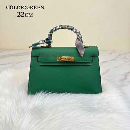 Hermes ᴋᴇʟʟʏ 
ᴡɪᴛʜʙᴏx
ʟᴇᴀᴛʜᴇʀ
sɪᴢᴇ:22ᴄᴍ
95 dhs💓

Zain56
♥️♥️♥️