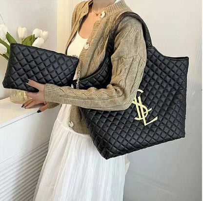 YSL
100 dhs❣️

Zain35
♥️♥️♥️
