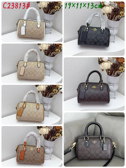 Caoch

High quality

With box 
90 dhs🇦🇪🇦🇪

Zain50
♥️♥️♥️