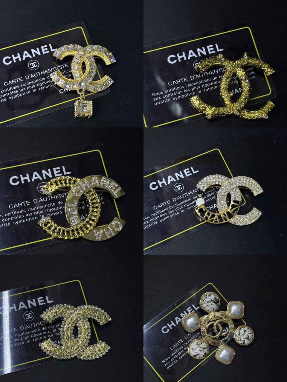 BROOCH Jewelry 🔥*
Non tarnish 💯
good quality 💯
With black boxes 🗃️ 
20 dhs❣️
With normal boxes 📦 
And paper bag🛍️
30 dhs❣️

Zain216
♥️♥️♥️