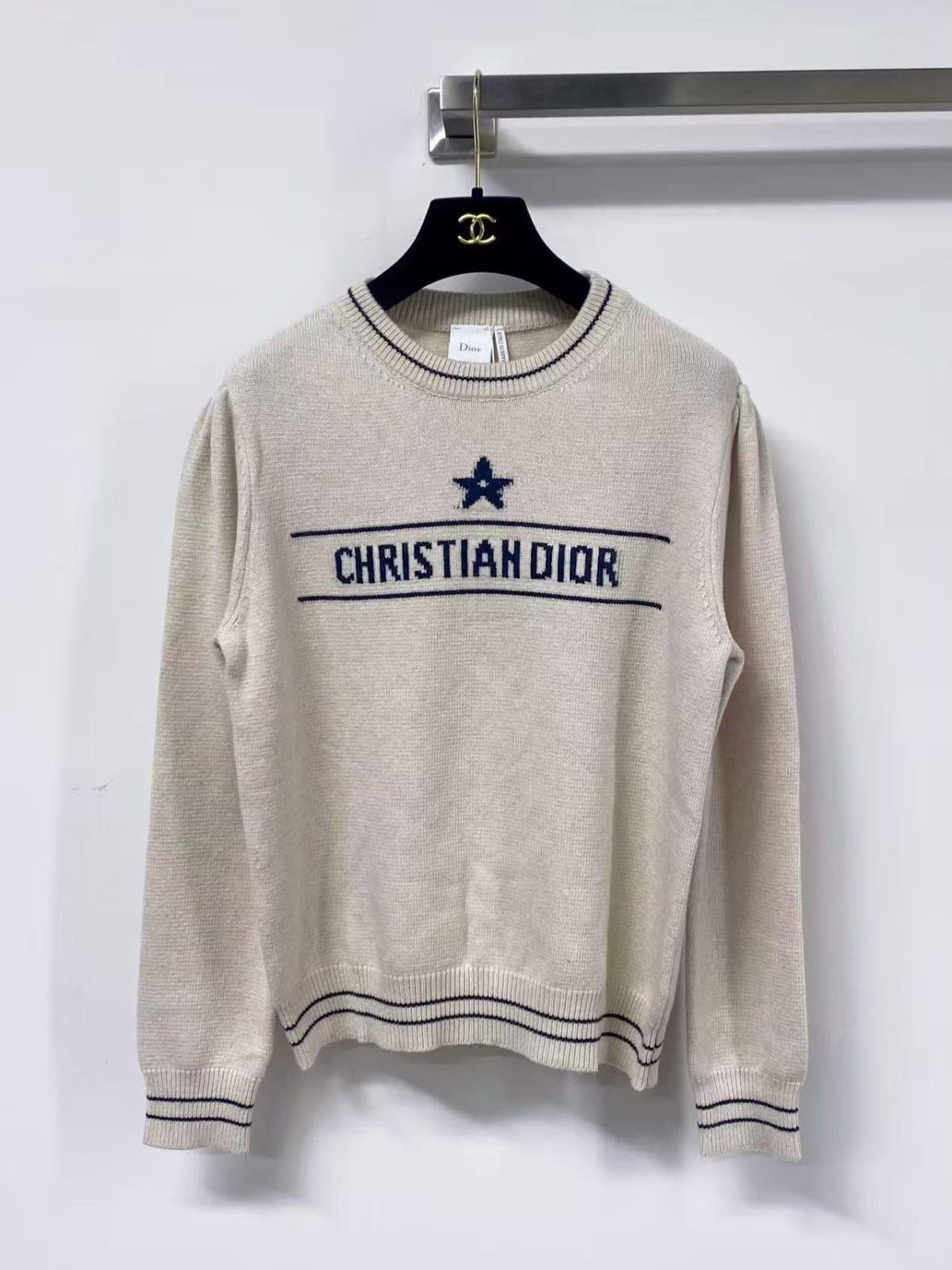 *New collections*                                                
DIOR

Super Master quality

Sizes: S M L

380 dhs🇦🇪🇦🇪

Zain308
♥️♥️♥️