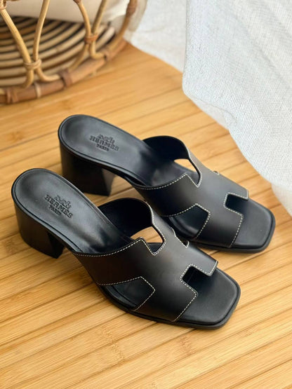 Hermes
AA quality
𝗦𝗶𝘇𝗲 𝟯𝟲 𝘁𝗼 𝟰𝟮 
450 dhs✅

Zain302
♥️♥️♥️