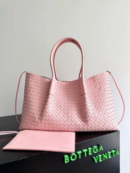 Bottega Veneta Pinacoteca tote bag 

For Price 👇 WhatsApp✅
0568585901 
0507557372
0552275751 Owner Zain 👌

Zain71
♥️♥️♥️
