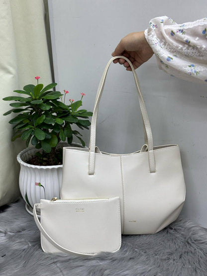 POLENE
SIZE……….(51)(36)CM🌷
100 dhs❣️
110 dhs❣️

Zain51
♥️♥️♥️