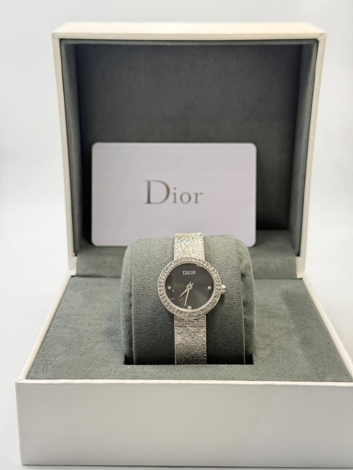 Dior ladies
New Arrival
65 dhs🇦🇪🇦🇪

Zain08
♥️♥️♥️