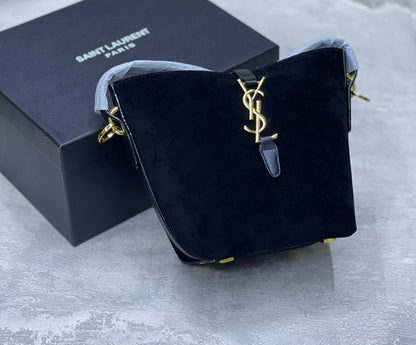 YSL
105 dhs🗽

Zain175
♥️♥️♥️