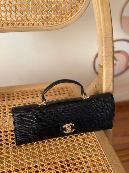 New Collection✨✨✨
CHANEL
25cm
340 dhs🇦🇪🇦🇪
*MASTER QUALITY*
With box🎁

Zain167
♥️♥️♥️