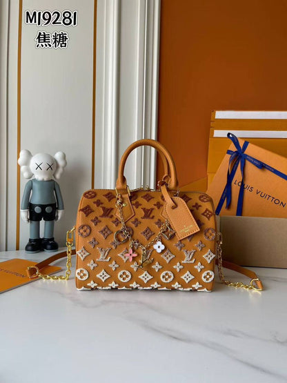 LV
Master🌺
25cm 
270 dhs✅

Zain189
♥️♥️♥️