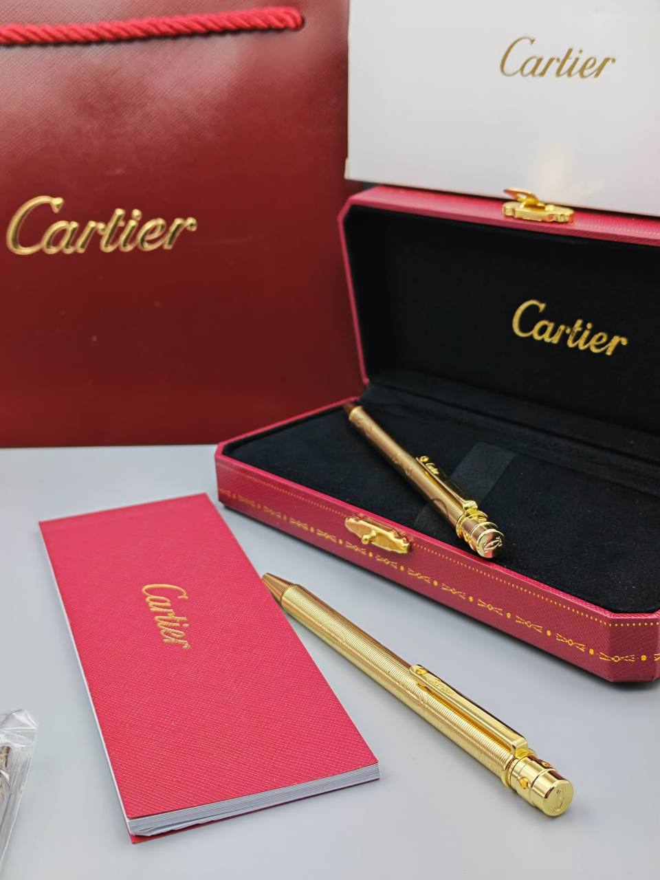 Cartier pens
Master copy

80 dhs🇦🇪🇦🇪

Zain182
♥️♥️♥️♥️