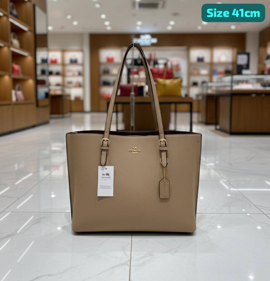 Coach
Good quality 
110 dhs💛

Zain186
♥️♥️♥️