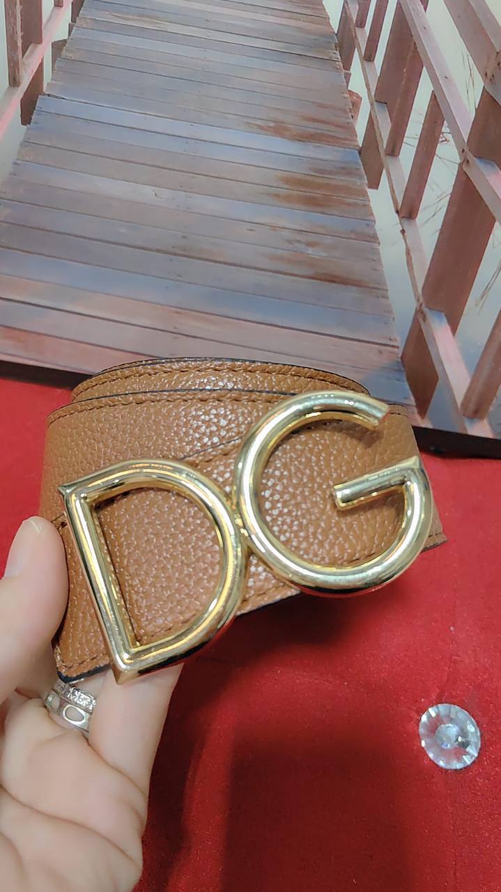 Belts

35 dhs💓

with box 
🎁🎁🎁

Zain232
♥️♥️♥️