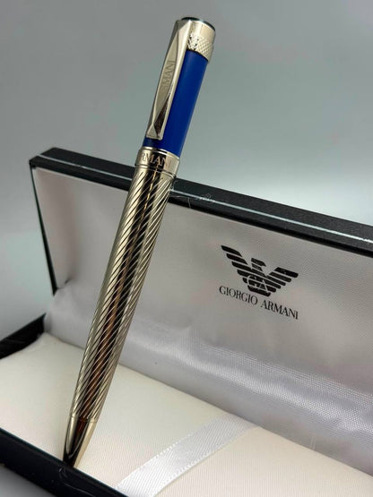 Pens
60 dhs✅

Zain182
♥️♥️♥️