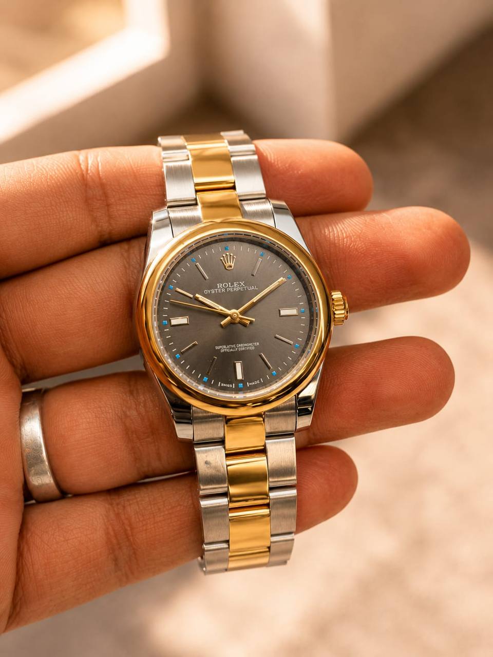 Rolex watch for ladies good quality 
160 dhs🇦🇪🇦🇪
 size 31mm

Zain59
♥️♥️♥️