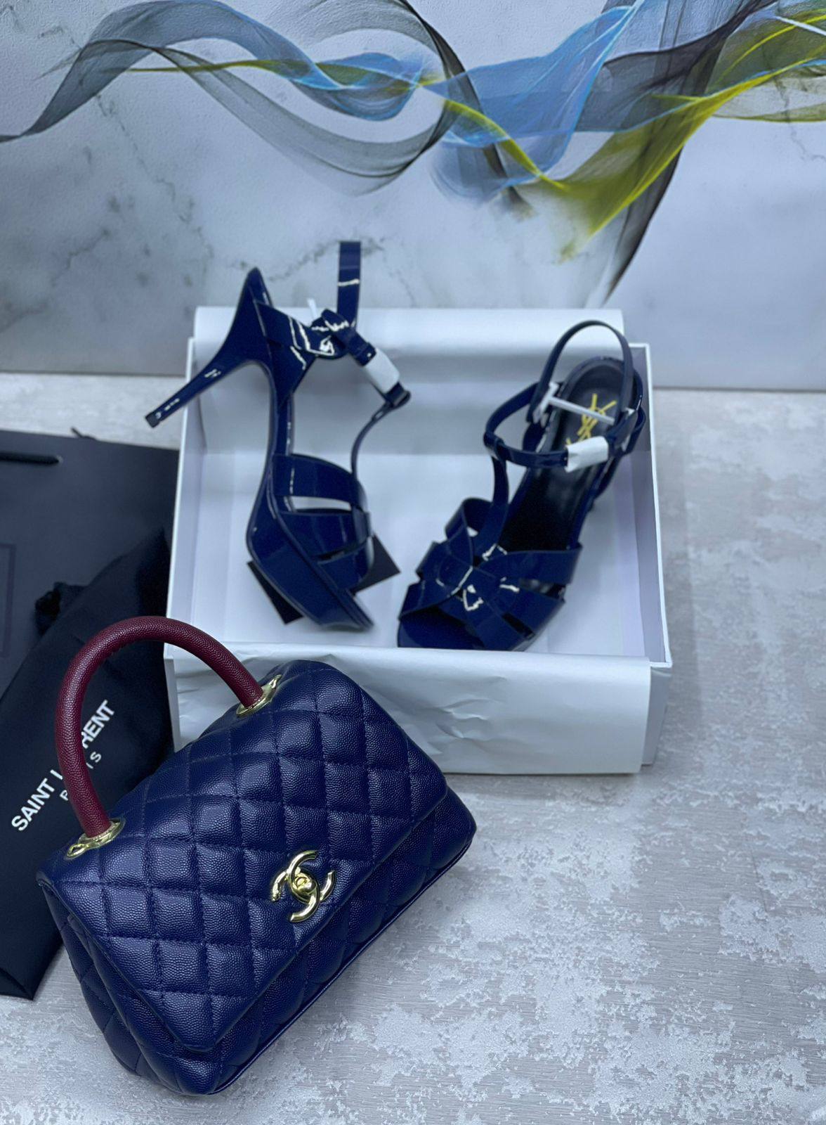 YSL
Heel master quality
Bag&shoes.  
240 dhs❣️

Zain175
♥️♥️♥️