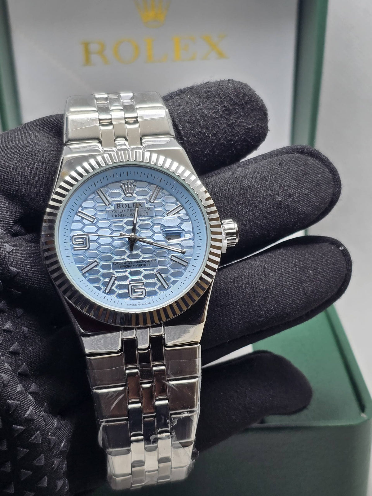 ROLEX LAND-DWELLER

Battery
55 dhs🇦🇪🇦🇪🇦🇪

Zain29
♥️♥️♥️