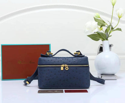 Loro Piana
85 dhs🪙💕

with box
🎁🎁🎁

Zain90
♥️♥️♥️