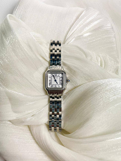 Cartier Watch 
210 dhs🪙🖤

Zain33
♥️♥️♥️