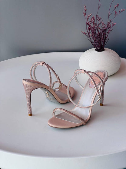 Rene caovilla 🌸
36_41
Super high quality* 
450 dhs✅

Zain176
♥️♥️♥️