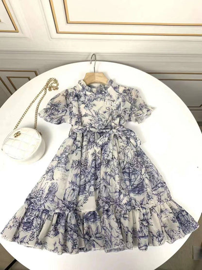 Dior

2-10y 

100 dhs

Zain151
♥️♥️♥️