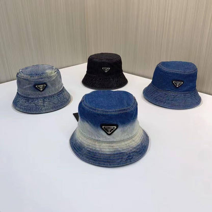 Hats

60 dhs🇦🇪🇦🇪
Zain93
♥️♥️♥️