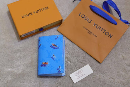 LV Wallet 
Master Quality
110 dhs🇦🇪🇦🇪

Zain33
♥️♥️♥️