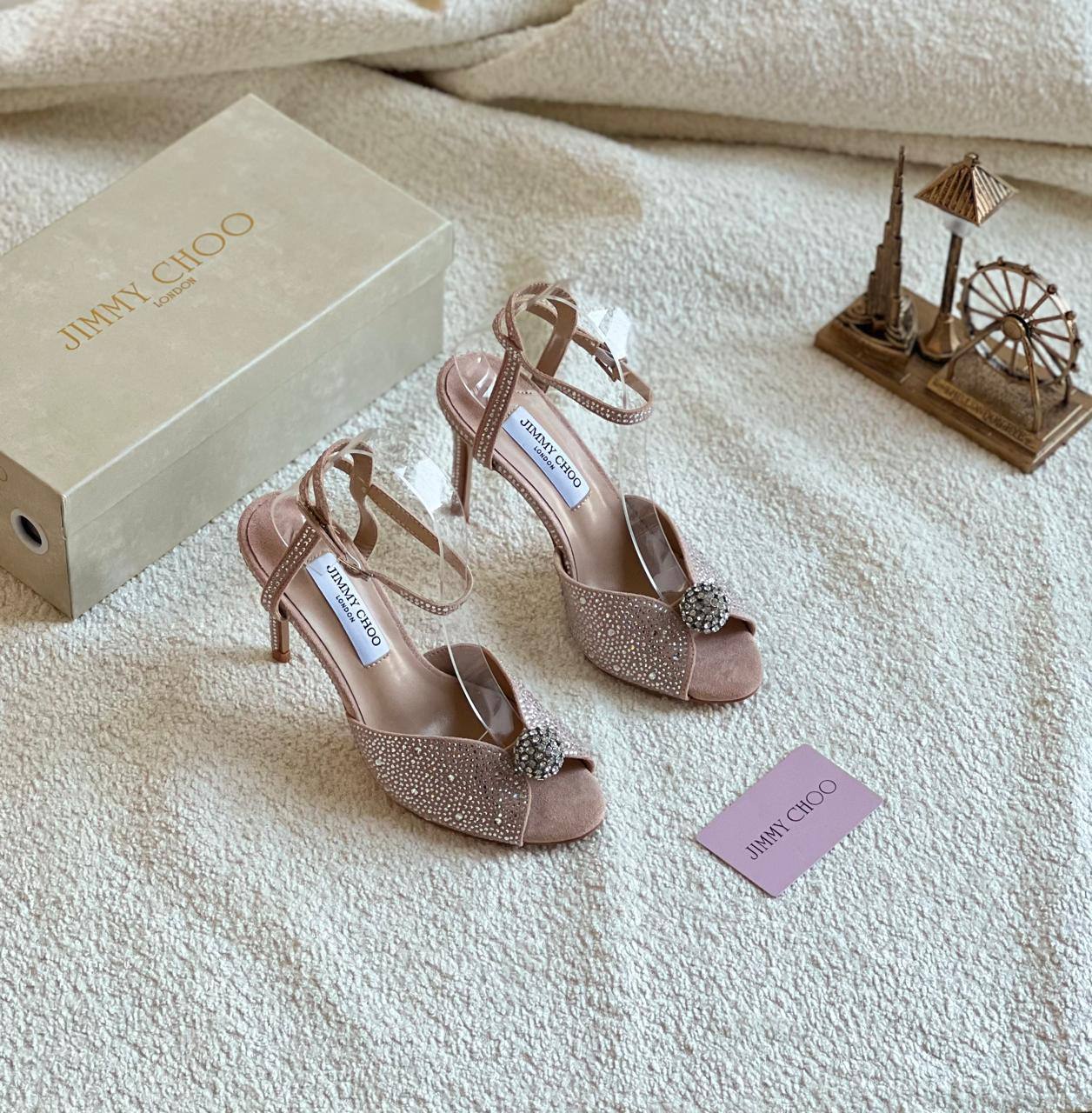 . New jimmy choo heel

   Size  .  36.  to 41

130 dhs🪙

Zain80
♥️♥️♥️