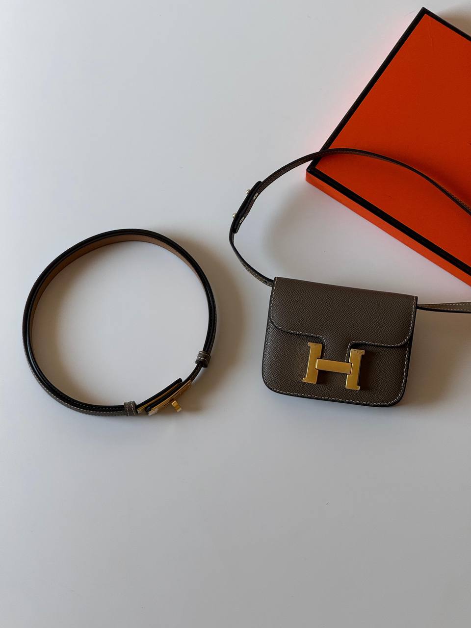 Hermes belt bag 14cm💕master quality😍

with box❤️
🎁🎁🎁

with belt 380 dhs🪙💚
without belt 280 dhs🪙💚

Zain52
♥️♥️♥️