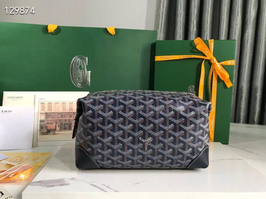 Goyard
Master
190 dhs💓
#canvas material inside🧑🏻‍🎄

Zain228
♥️♥️♥️