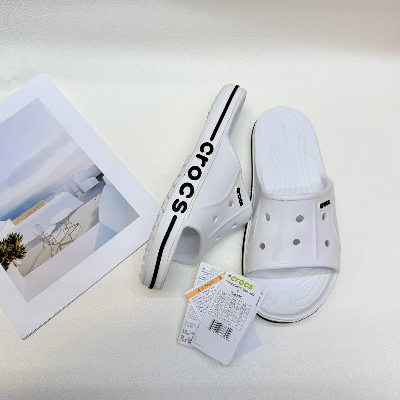 Crocs
Unisex
Size 36 to 45
40 dhs💓

Zain236
♥️♥️♥️