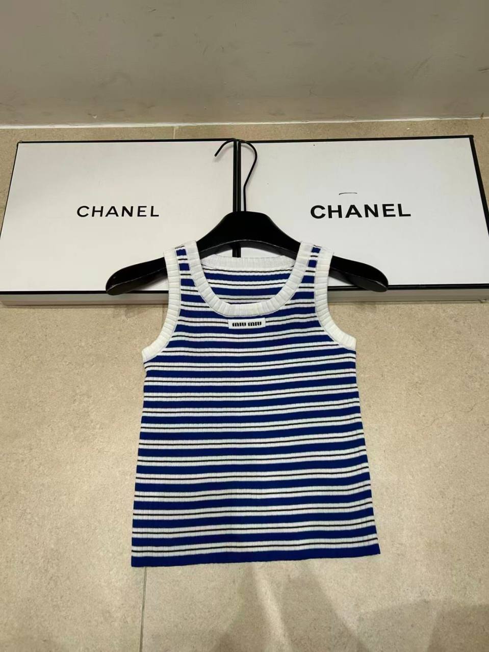 *New collections*                                                
MIU MIU
*Super Master quality*
*Sizes: S M L XL* 
250 dhs✅

Zain308
♥️♥️♥️