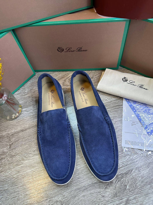 Loro Piana
leather  
size 40-46 
120 dhs🪙🌨️

Zain132
♥️♥️♥️