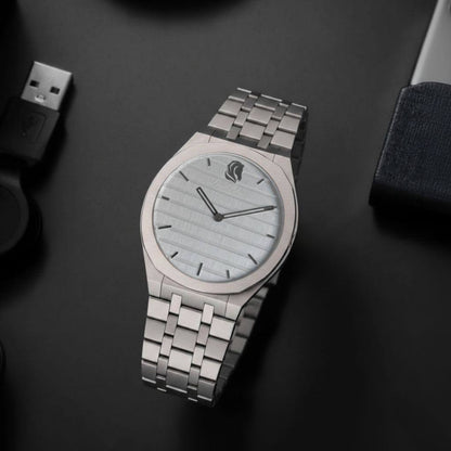 Louis Hilano 
watch for men good quality 
260 dhs❣️

Zain59
♥️♥️♥️