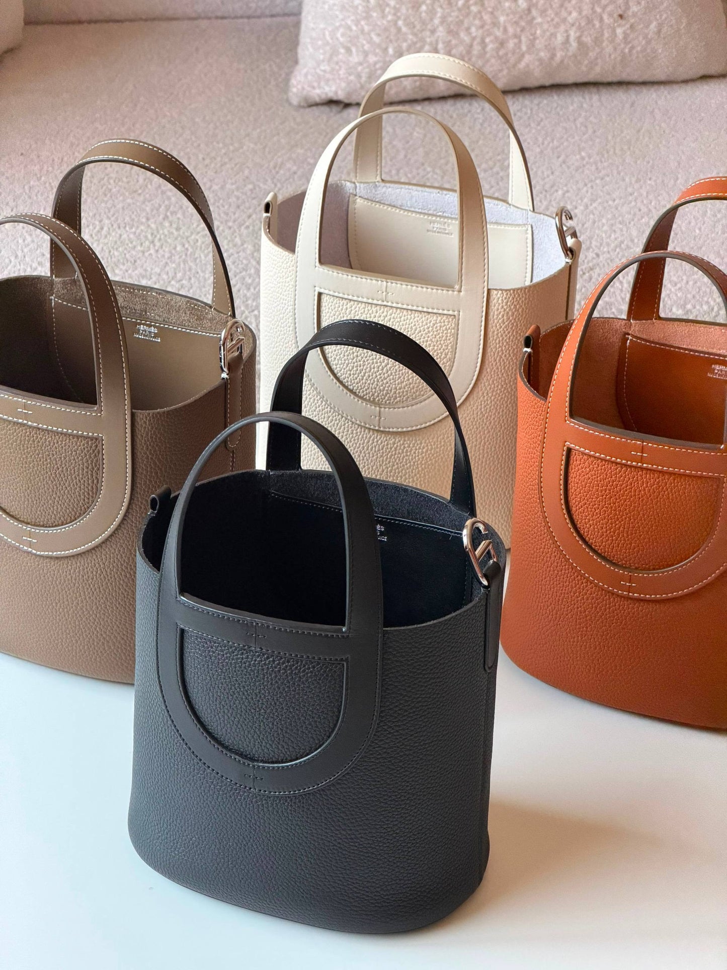 Hermes picotin 18cm💕master quality😍with box❤️
360 dhs🇦🇪🇦🇪

Zain52
♥️♥️♥️
