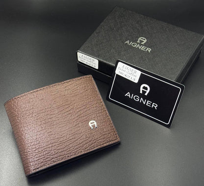 Wallets

65 dhs✅

with box
🎁🎁🎁

Zain182
♥️♥️♥️