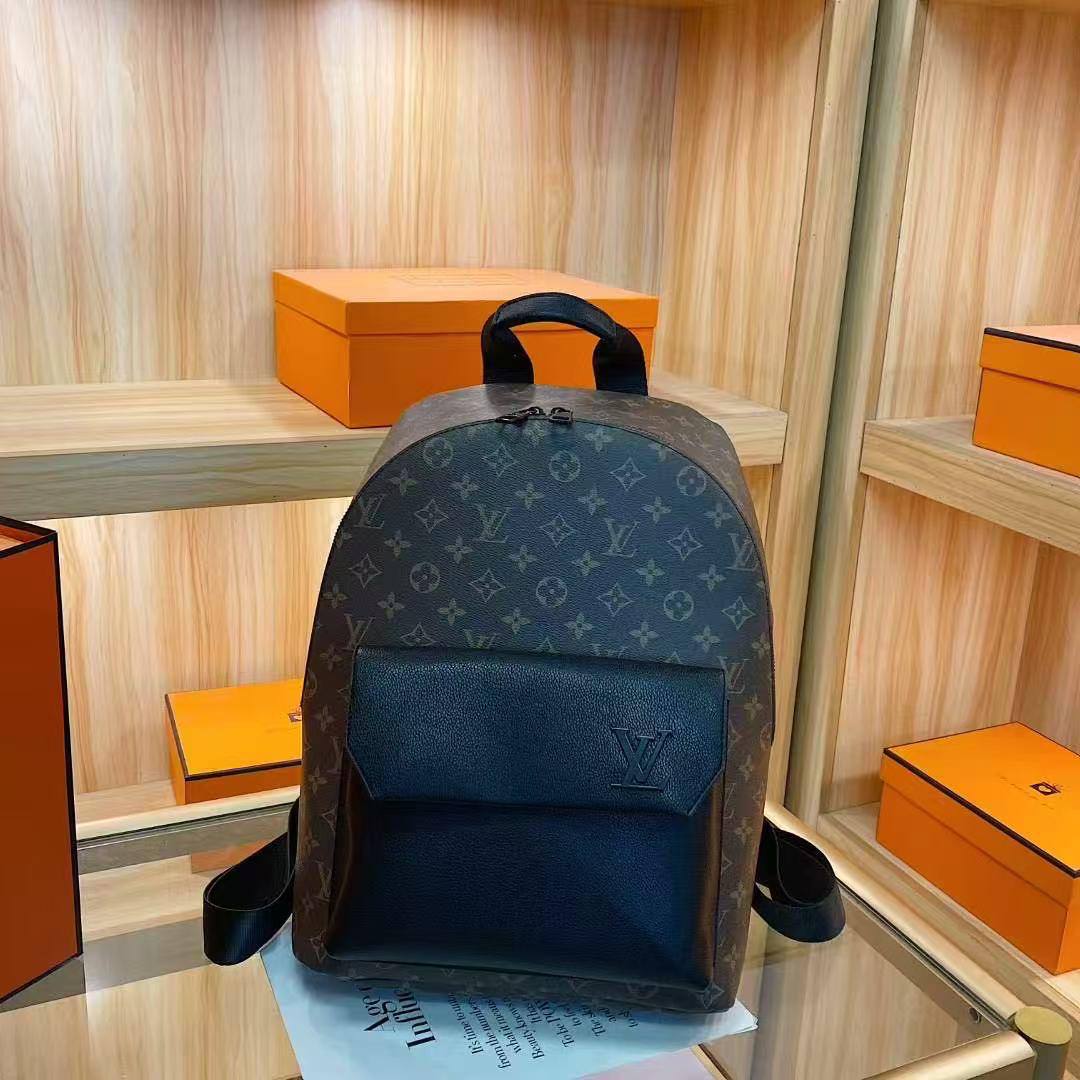 LV
100 dhs💓
high quality38cm

Zain26
♥️♥️♥️