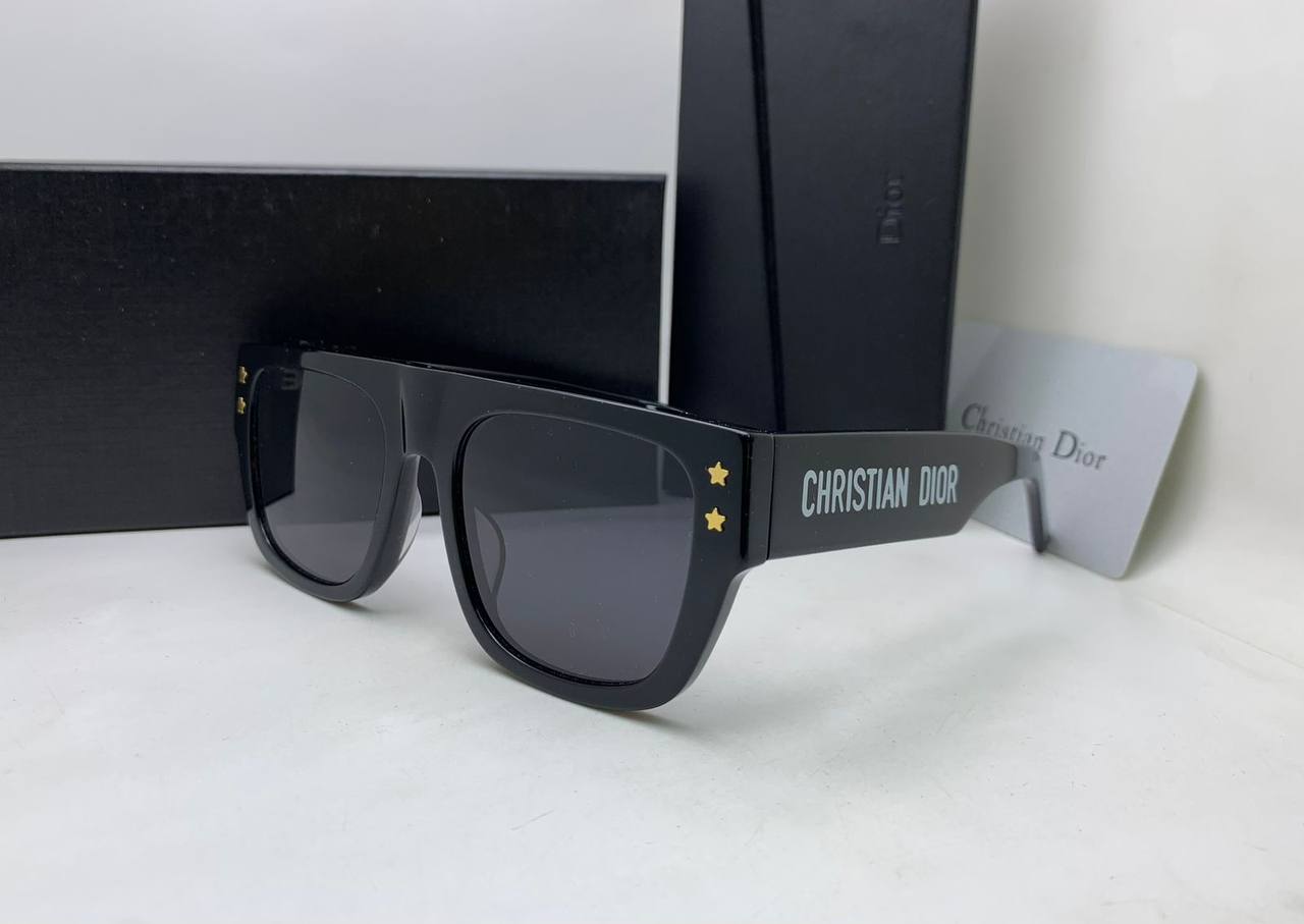 Versace
Master 
180 dhs✅

Zain126
♥️♥️♥️