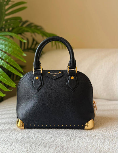 🌿💗*Louis Vuitton*😍🍃
    
            🍂 🩵🤍 🍂
For Price 👇 WhatsApp✅
0568585901 
0507557372
0552275751 Owner Zain 👌

Zain246
♥️♥️♥️