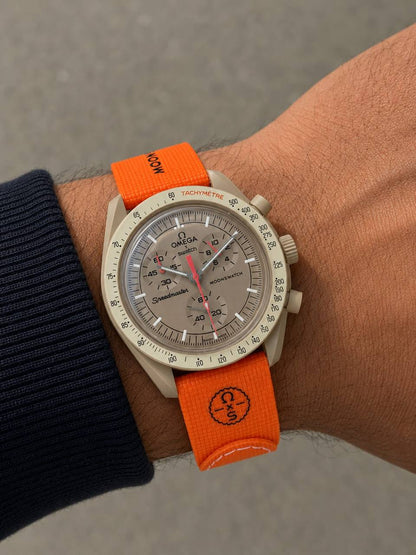 Swatch new  good quality with box and paper bag 
90 dhs✅

Zain59
♥️♥️♥️