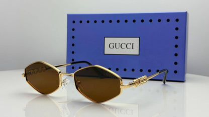 Gucci - Versace - Celine
65 dhs✅

Zain182
♥️♥️♥️