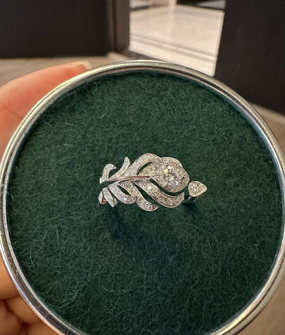 Nouchroon Ring 💍* 
Master quality 
Adjustable 

*45* AED normal box 📦

Zain48
♥️♥️♥️