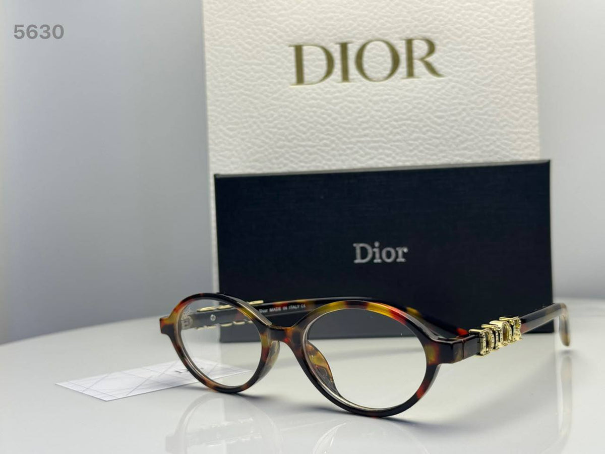 Sunglasses 

65 dhs🇦🇪🇦🇪

Zain182
♥️♥️♥️