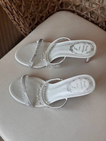 🖤✨  RENE COVALI  ✨🖤
🤩 Available New Arrival 🤩
😍😍 Super Master Quality 😍😍
👠 Size: 36 to 41
💎 Premium Quality
450 dhs✅

Zain198
♥️♥️♥️