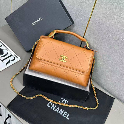 🍁 Chanel 25A
1⃣️ First quality +🎁
Size : 29 * 18 * 8 cm
85 dhs✅
with box🎁

Zain1-5
♥️♥️♥️